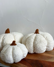Load image into Gallery viewer, Pumpkin Fall boucle pillows, full pillow
